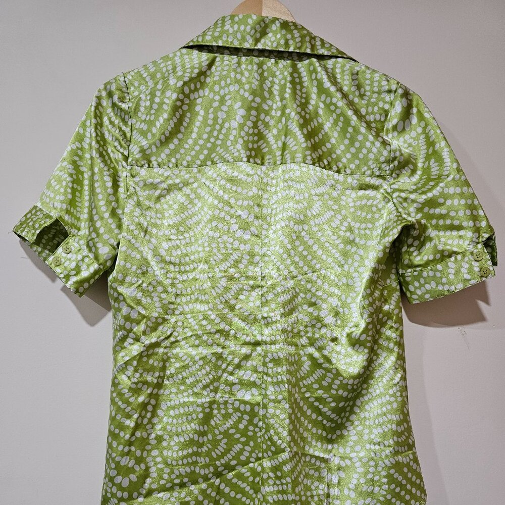 Beautiful bright green shirt